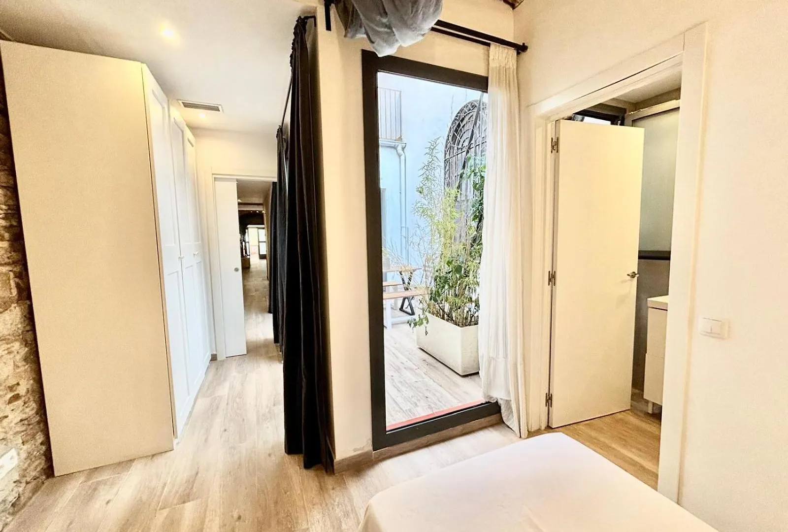 Apartment Piso Con Dos Habitaciones Con Camas Dobles Y Terrazas En El Poblenou Barcelona Spain