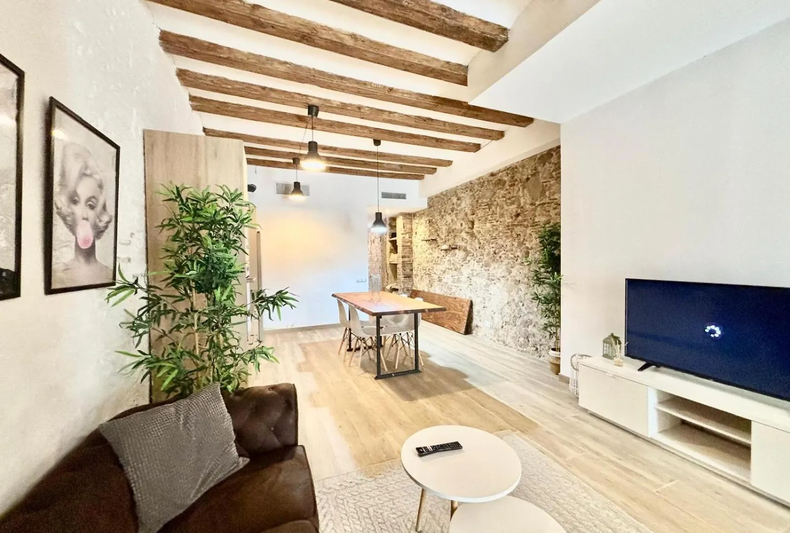 Piso Con Dos Habitaciones Con Camas Dobles Y Terrazas En El Poblenou Barcelona 0*,